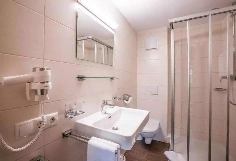 ホテル Berghof Soelden Anno 1588