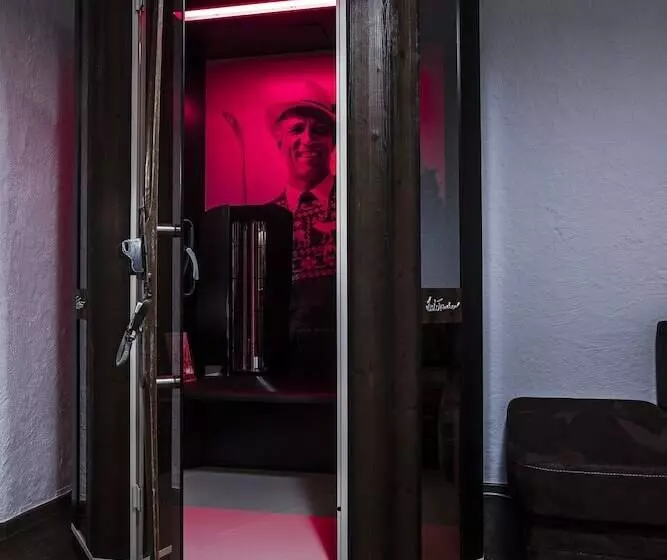 ホテル Berghof Soelden Anno 1588