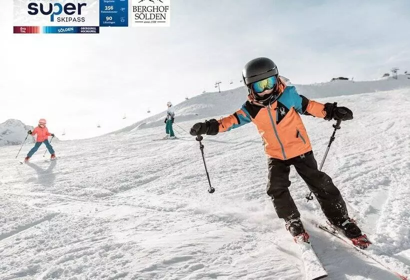 ホテル Berghof Soelden Anno 1588