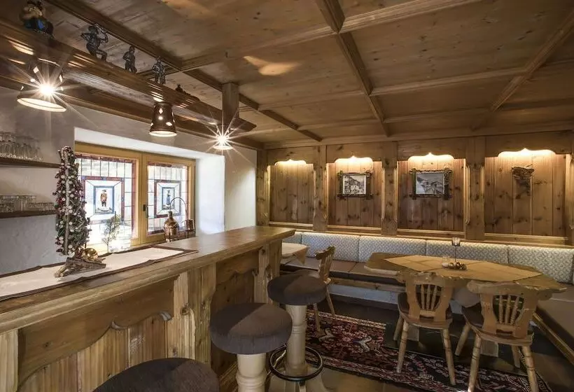 ホテル Berghof Soelden Anno 1588