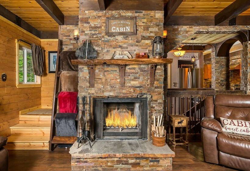 Icicle Ridge Retreat