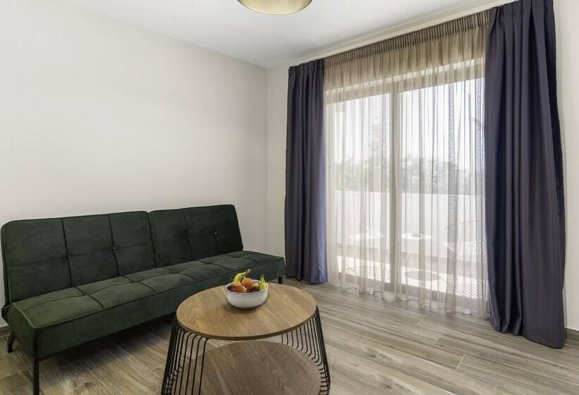 Пансион Sigma Luxury Rooms