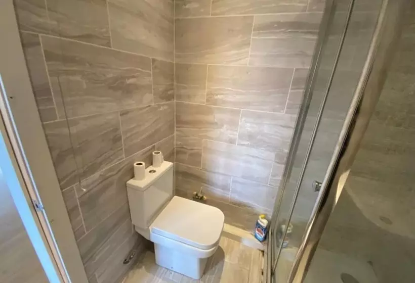 Residenssi 1 Bed Unit 10 Minute Drive From Hellfire Caves