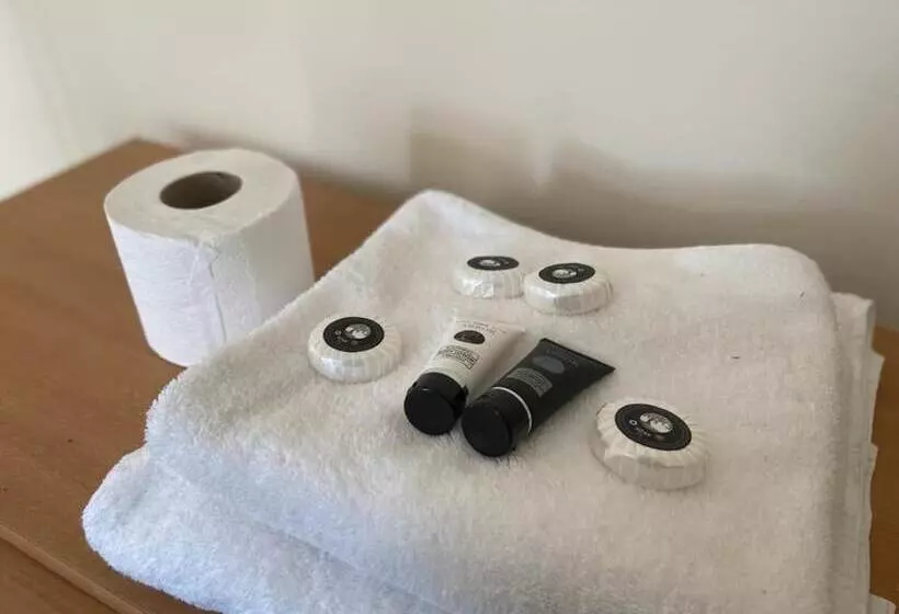 Residenssi 1 Bed Unit 10 Minute Drive From Hellfire Caves