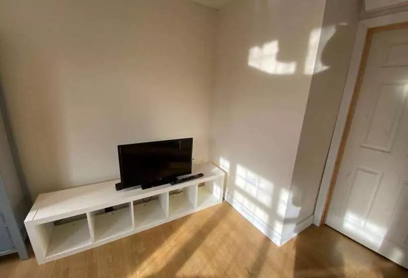 Residenssi 1 Bed Unit 10 Minute Drive From Hellfire Caves