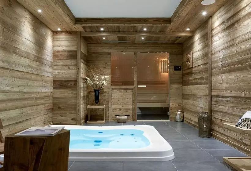 اقامتگاه Whistler Lodge By Alpine Resorts