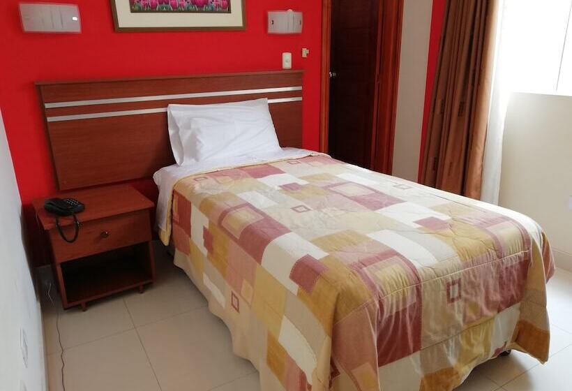 Hotel Libertad Huanchaco