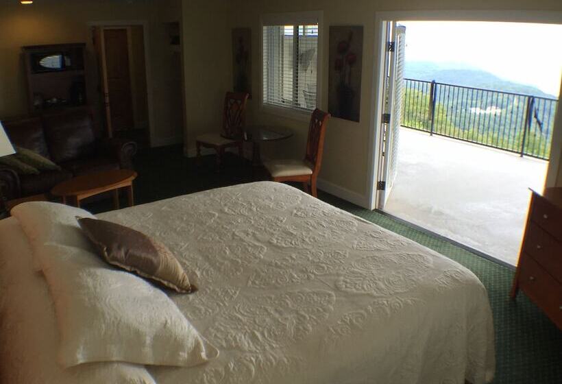 فندق Whitney Mountain Lodge