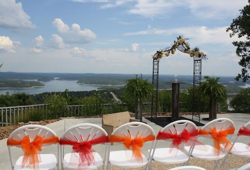 فندق Whitney Mountain Lodge