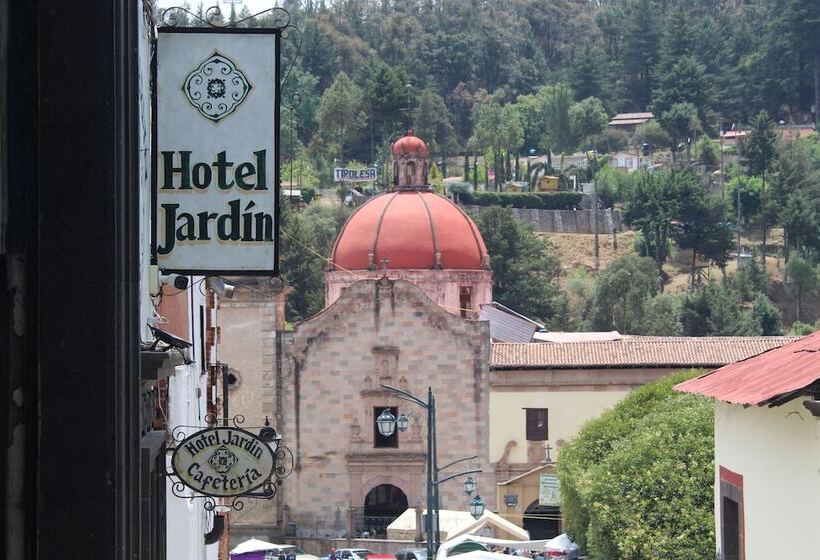 فندق Jardín