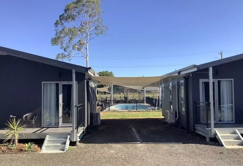 モーテル Sunshine Gardens Bourke Resort