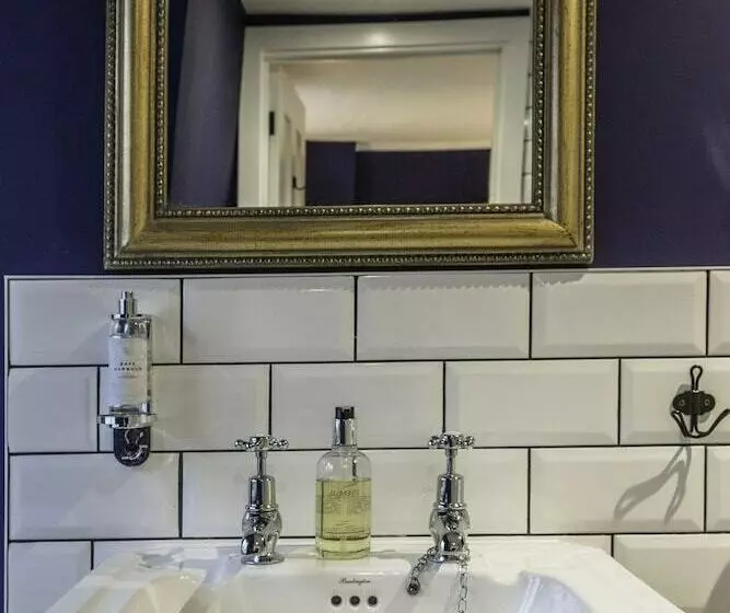 Aamiaismajoitus (B&B) Church House Inn