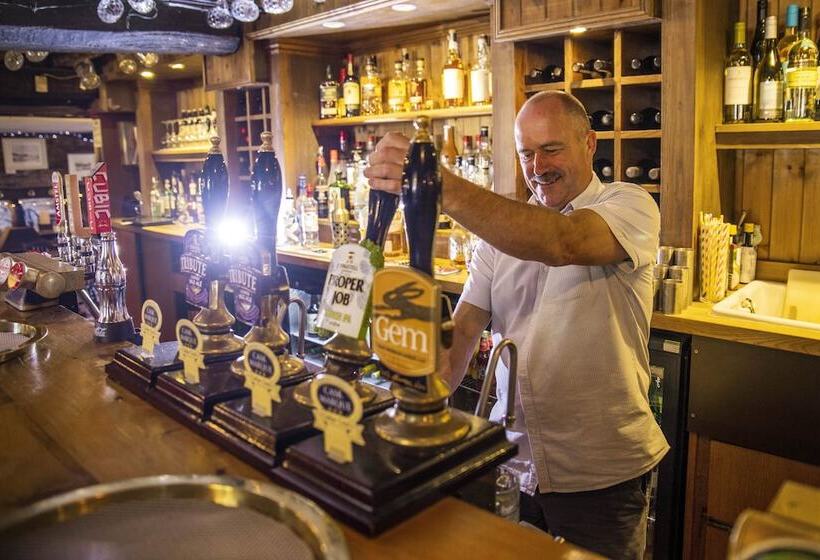 민박 Church House Inn