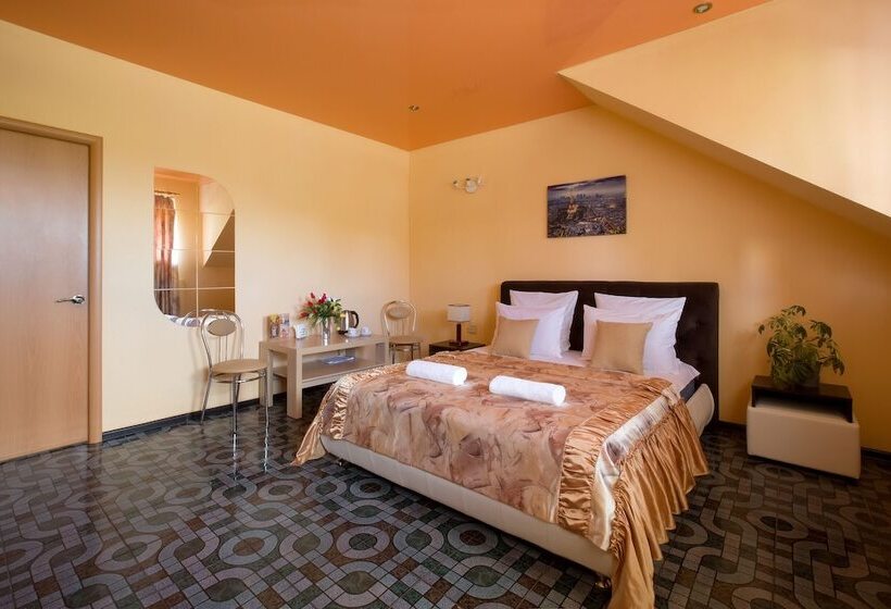 ホテル Skorpion Mini