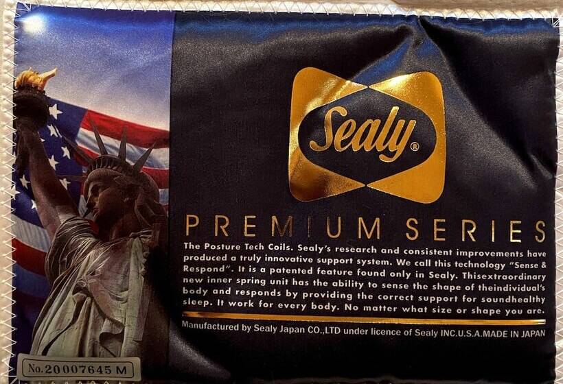 Izu House Luxury Log With Cozy Fireplace