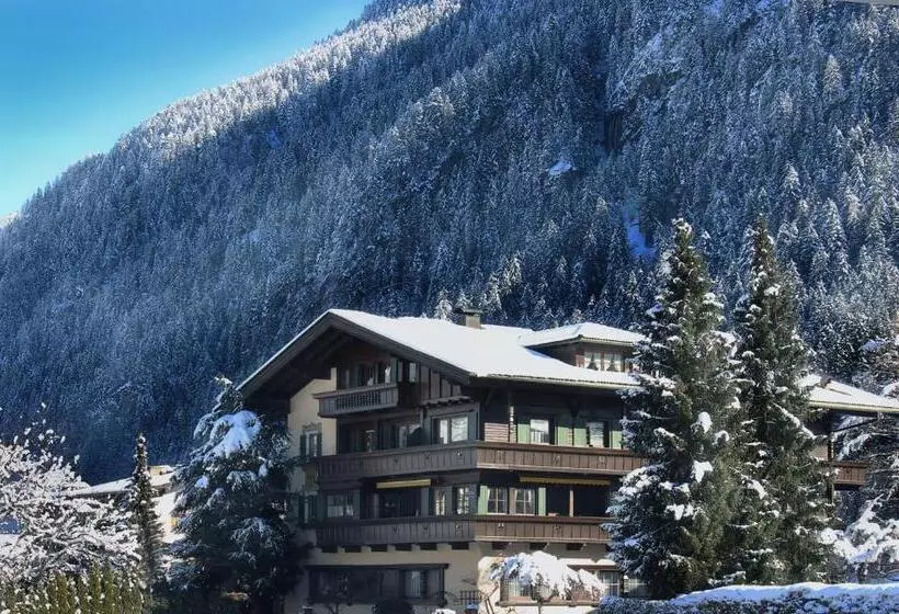 Aparthotel Landhaus St. Joseph