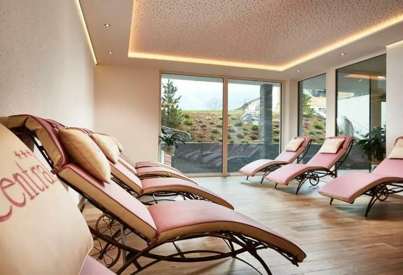 Central Hotel & Apart Mit Landhaus Central