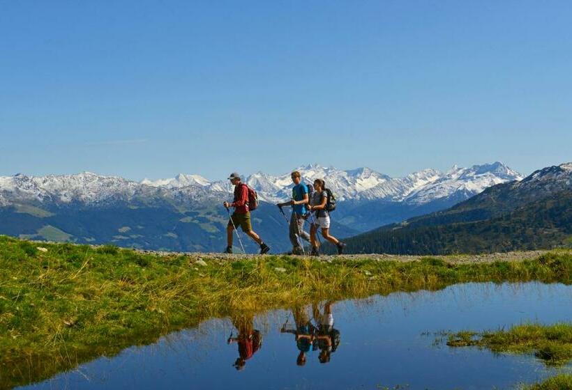 Central Hotel & Apart Mit Landhaus Central