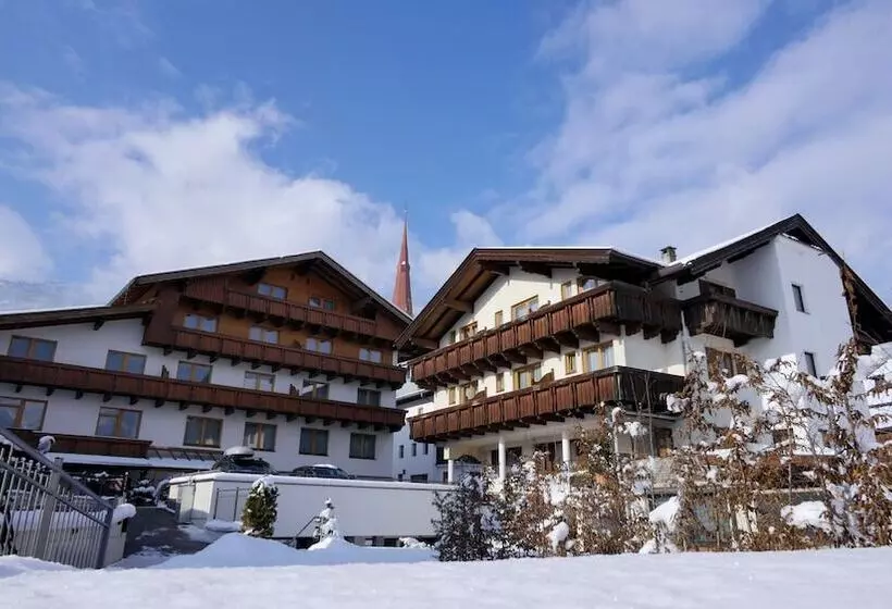 Central Hotel & Apart Mit Landhaus Central