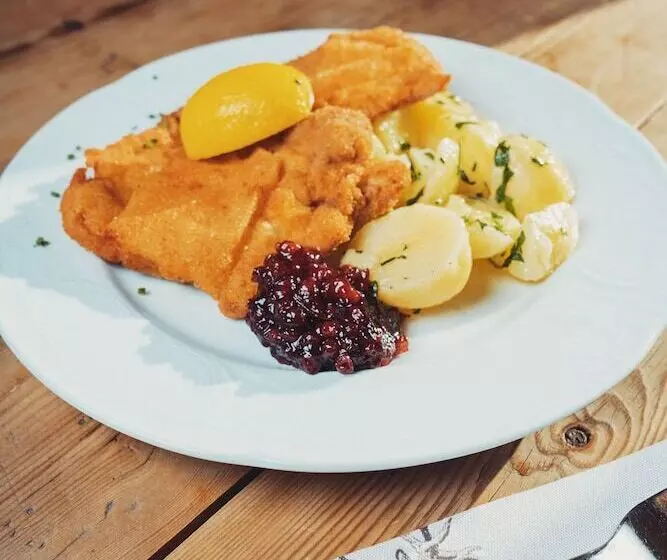 Отель Batzenhäusl