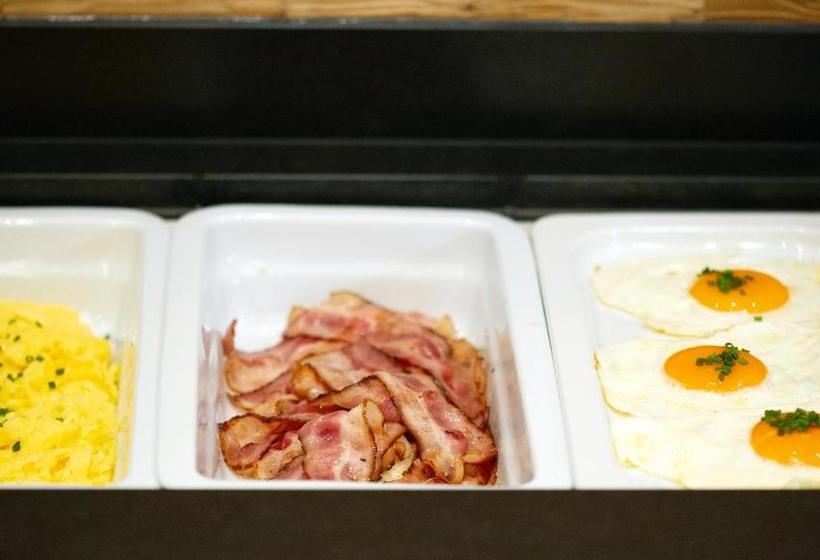 فندق Garni Bellevue