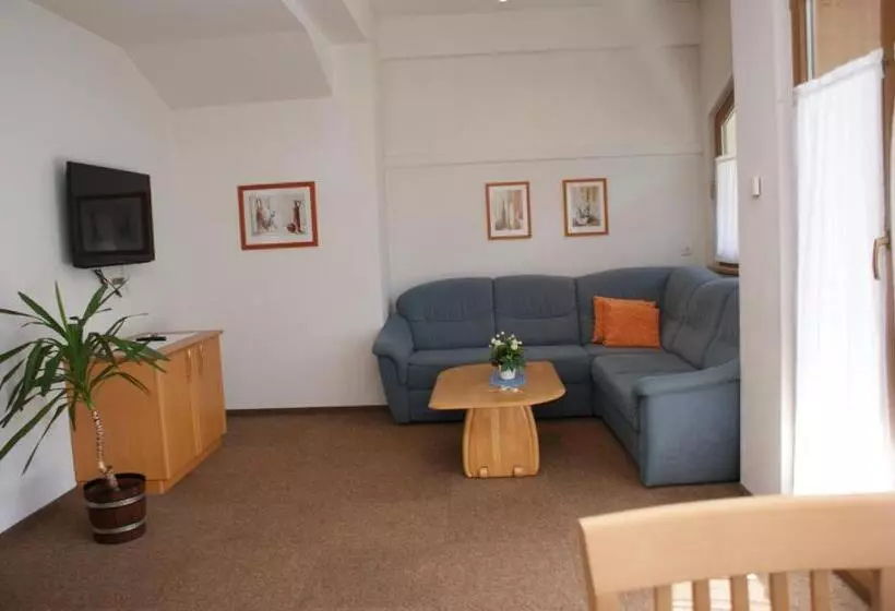 호텔 Garni Jennewein