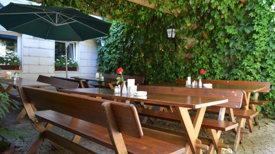 膳宿费 Goldenes Dachl Gasthof