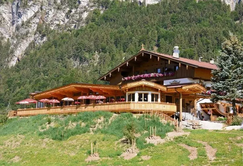 Отель Haflingerhof