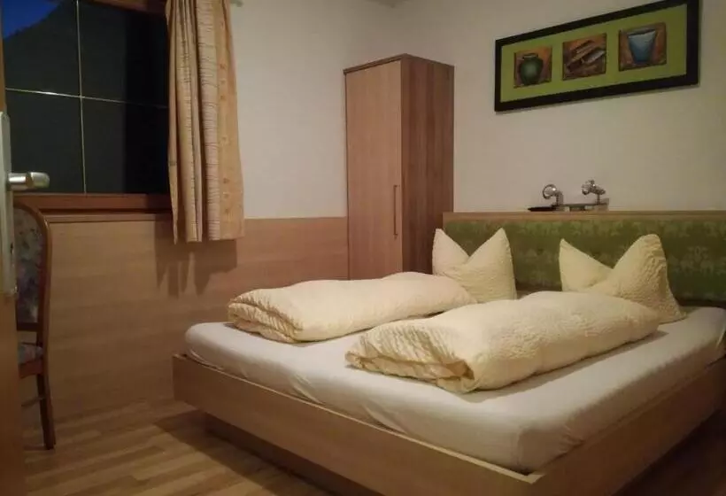 Отель Haflingerhof