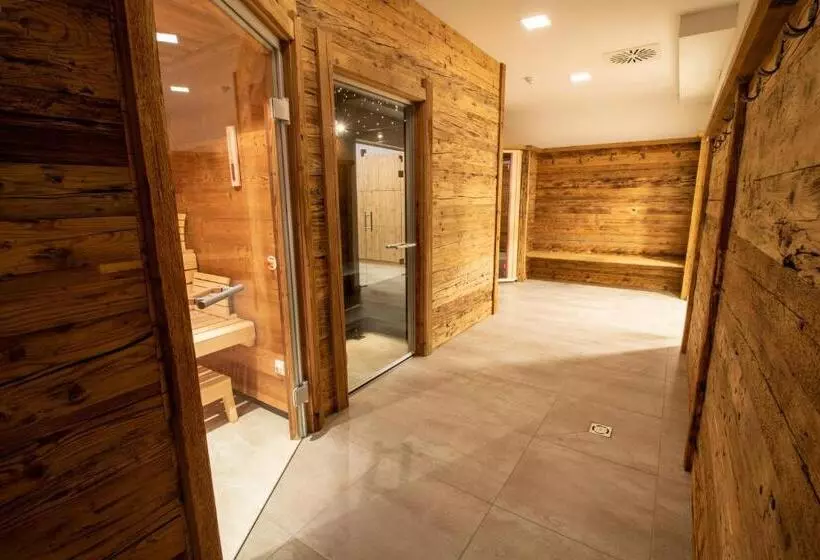 Отель Haflingerhof