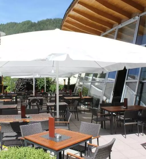 Отель Mozartvital