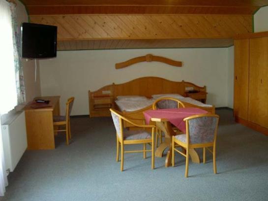 مبيت وإفطار Pension Asingerhof