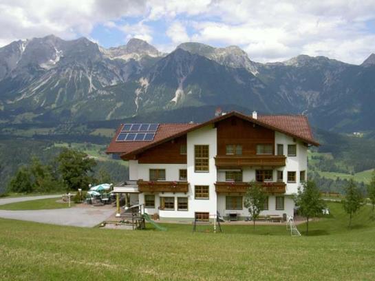 مبيت وإفطار Pension Asingerhof