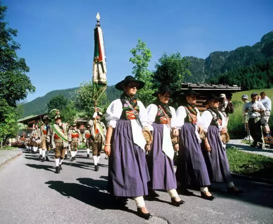 تختخواب و صبحانه Pension Fürstenhof