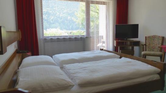 住宿加早餐  Pension Hohenrainer