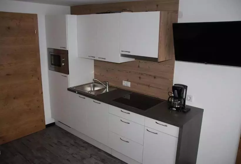 Отель Apartments Seerhof