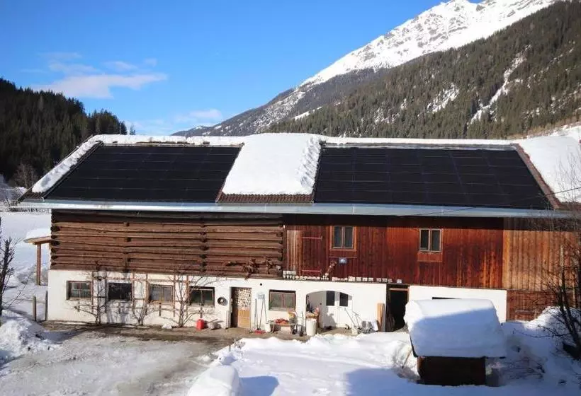 Отель Apartments Seerhof