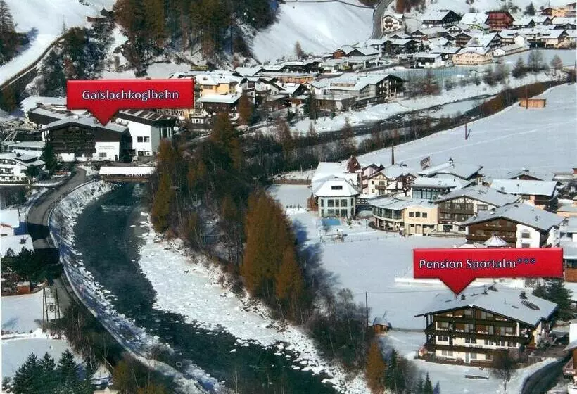 בית מלון כפרי Sportalm