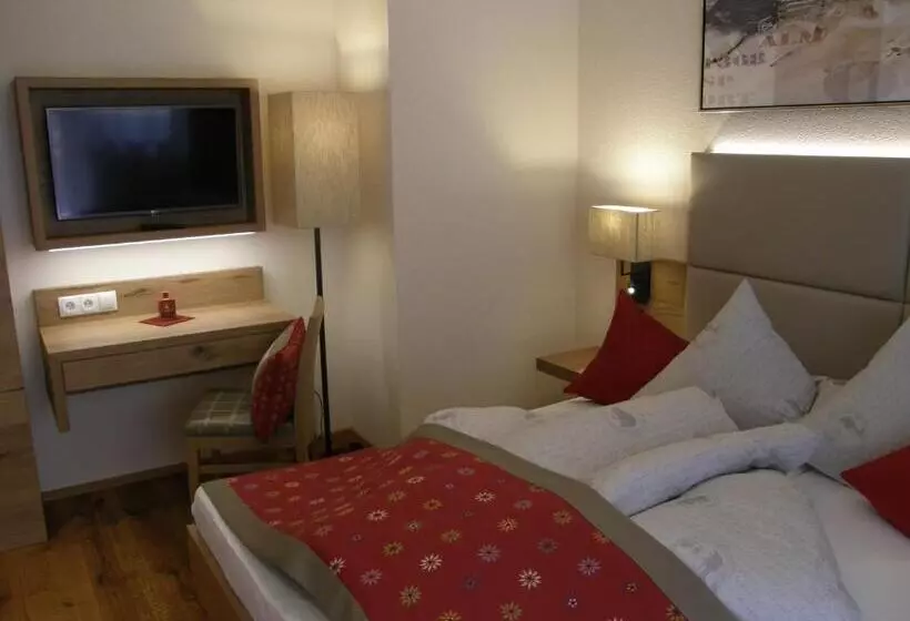 בית מלון כפרי Sportalm