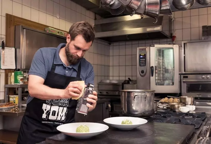 Отель Stubaierhof