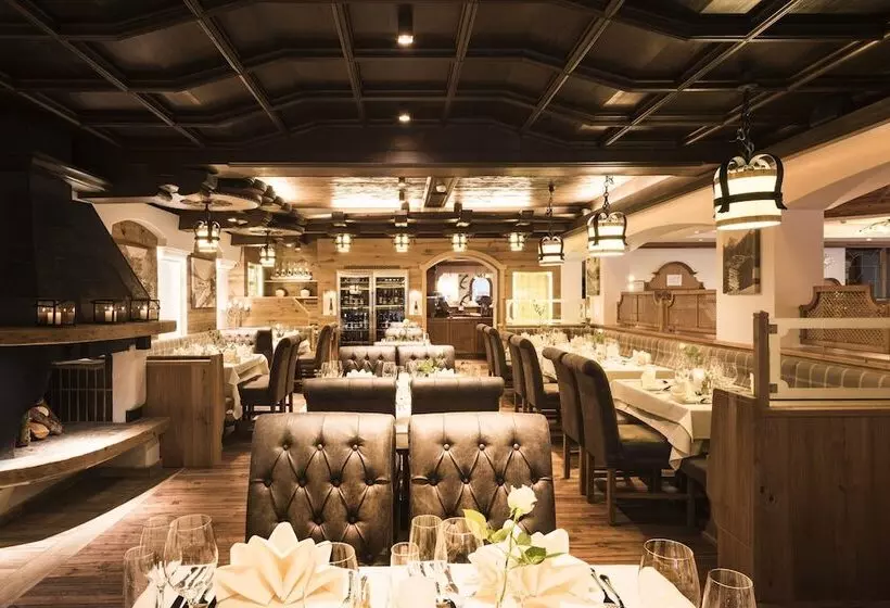 Отель Stubaierhof