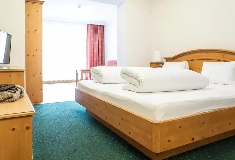 ホテル Zum Hirschen