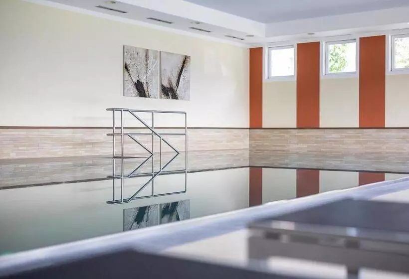 ホテル Zum Hirschen