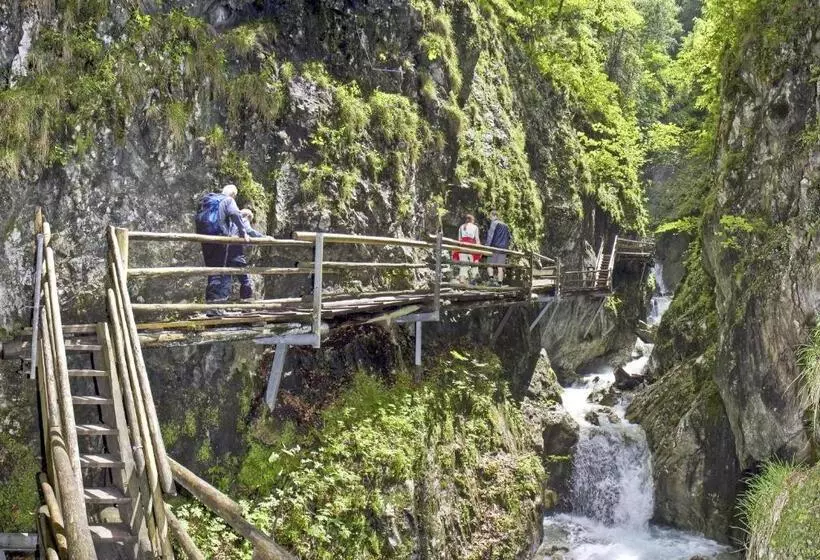 Seminar  & Sporthotel Freunde Der Natur