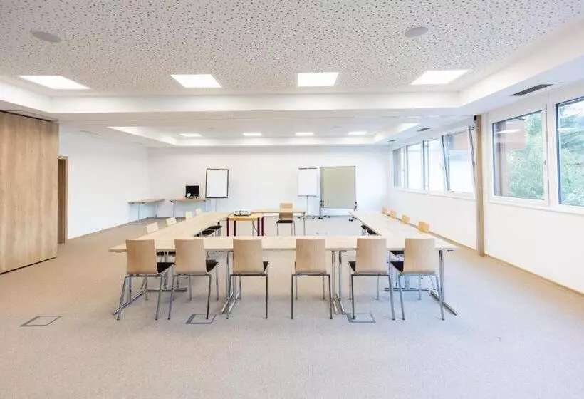 Seminar  & Sporthotel Freunde Der Natur