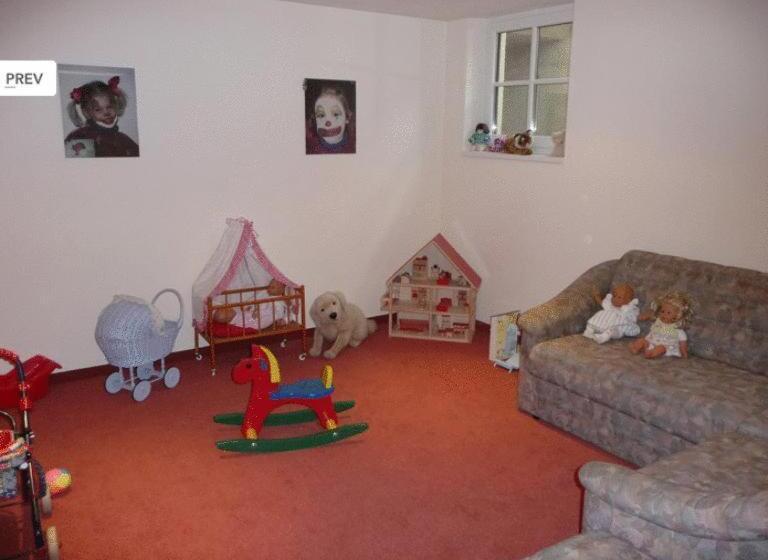 ベッドアンドブレックファースト Appartements Ferienwohnungen Alpenblick