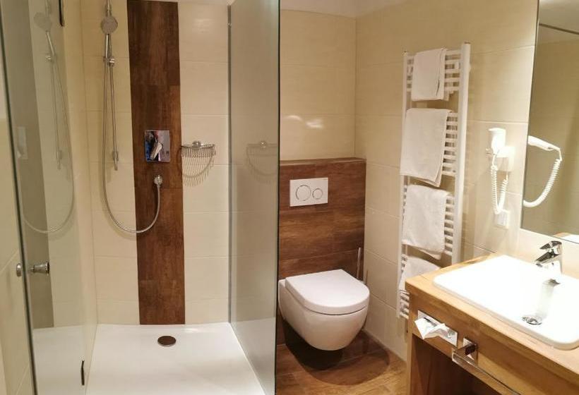 مبيت وإفطار Panorama Hotel Gasthof Leidingerhof