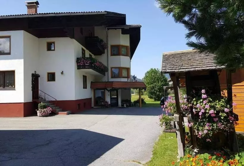 צימר Pension Gertraud