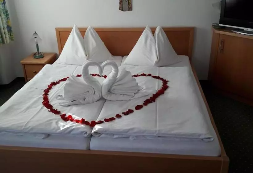 ベッドアンドブレックファースト Haslgut