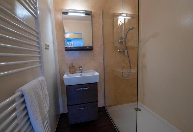 Bed and Breakfast Pension Zenzlgut